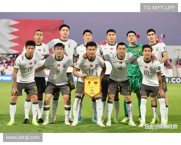 中国男足世预赛迎关键战新帅布局力争主场全取三分球迷期待士气提升