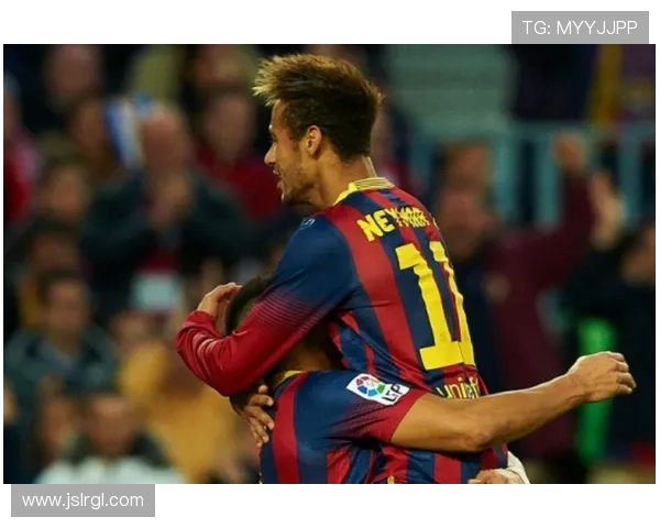 梅西携手内马尔重返巴萨引发震动，球迷期待双雄合璧助力豪门崛起